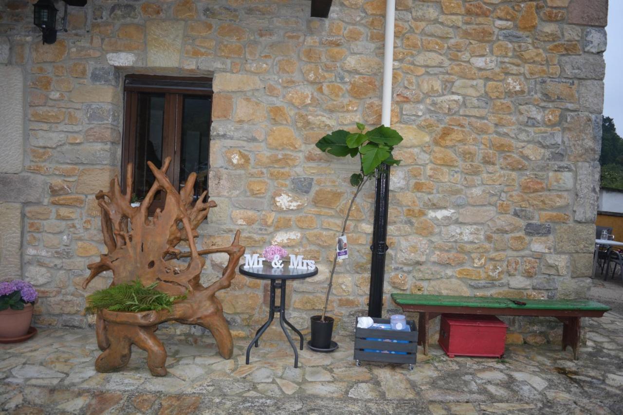 Hostal el calero Oviedo Exterior foto